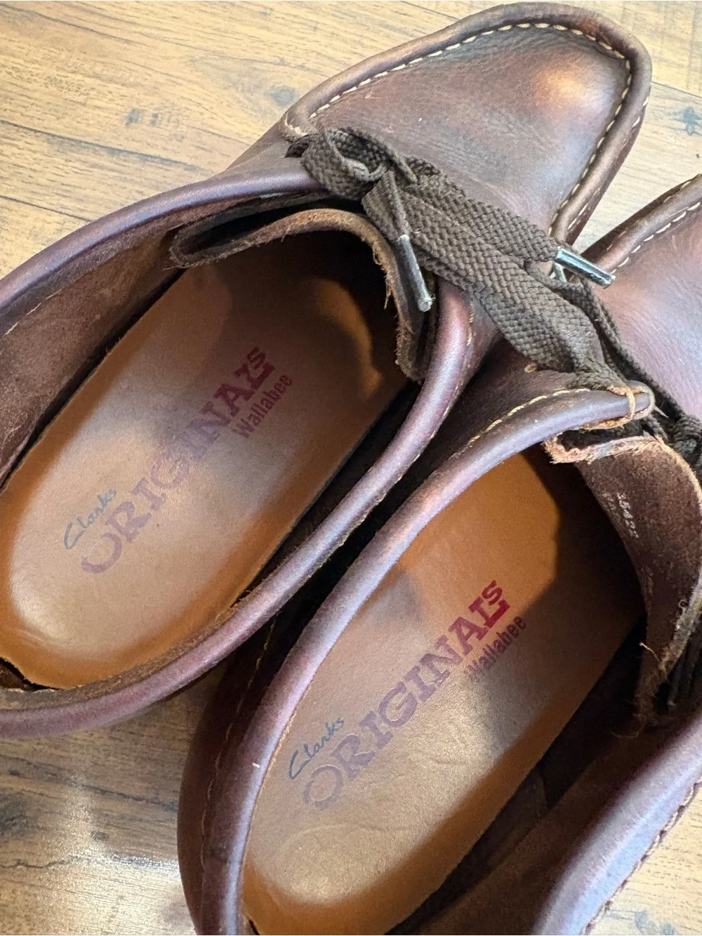 Clarks Wallabee Brown Leather Lace Up Shoes Men's Size 9 Moccasin Boots